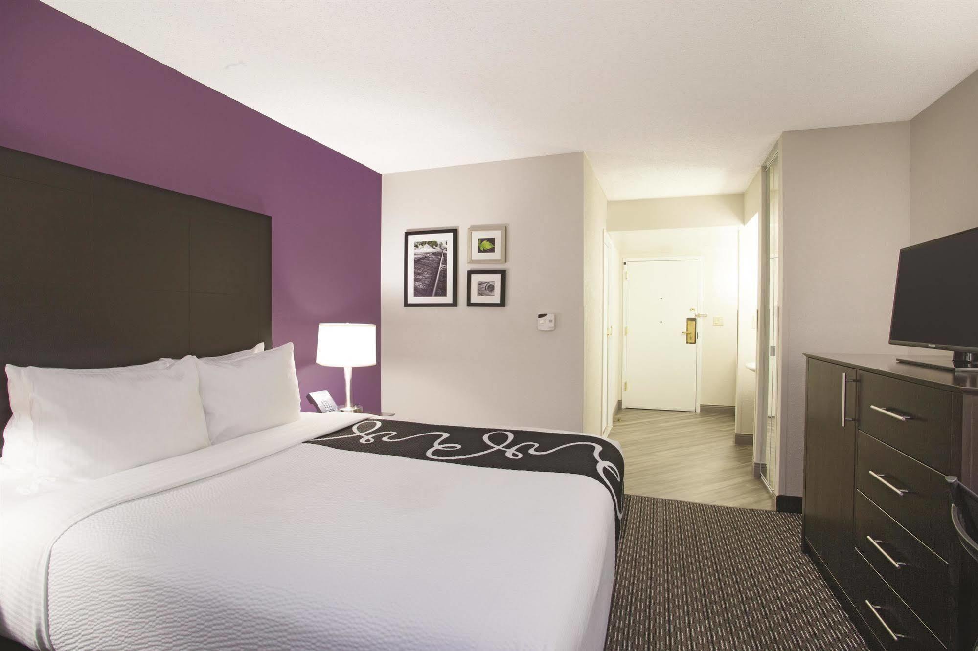 La Quinta By Wyndham Boston-andover